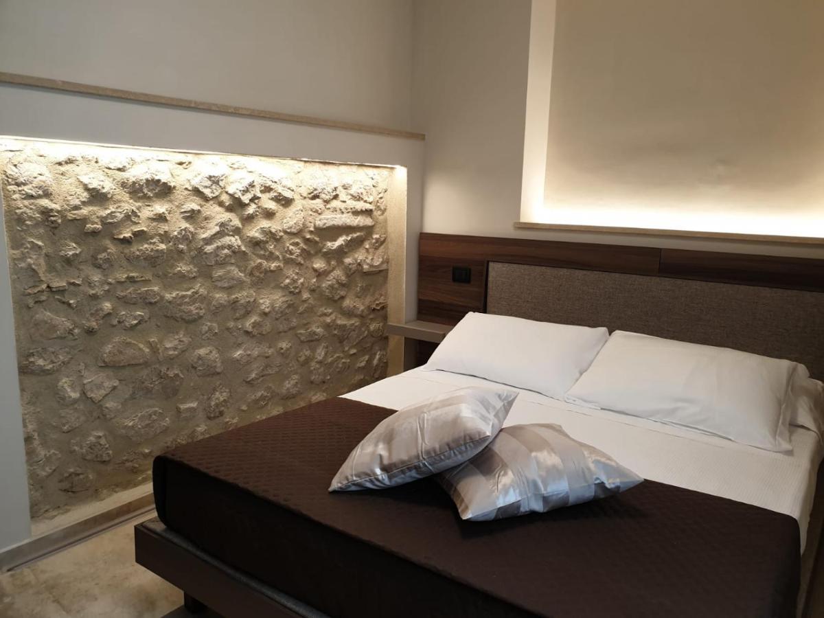 Pensión Destasu' Bed And Wellness Castel del Monte (Abruzzo)
